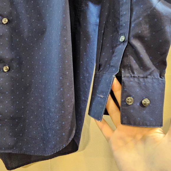 Calvin Klein Men's Dress Shirt - Picture 4 of 6